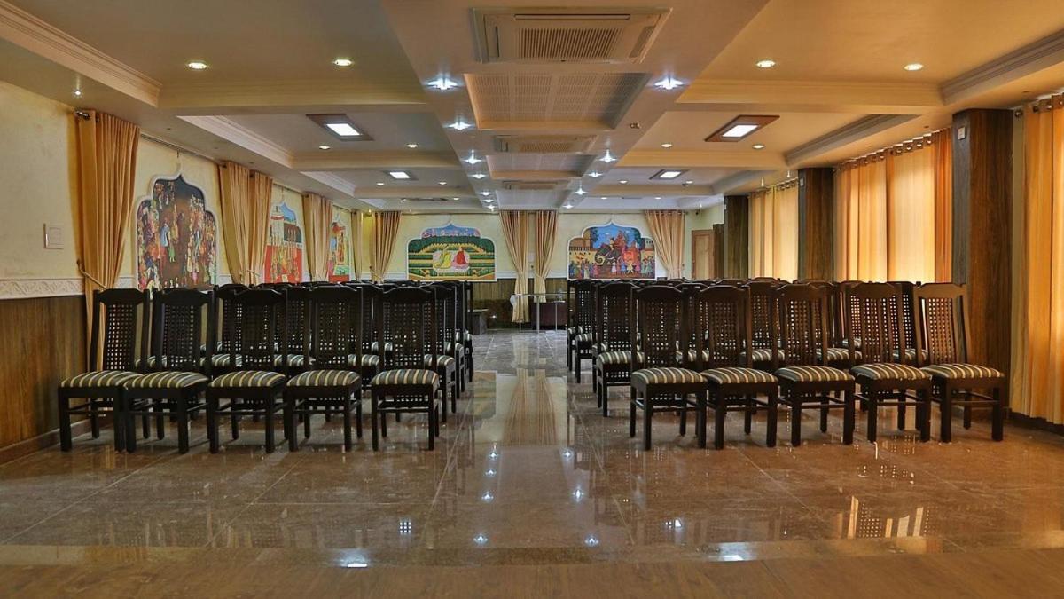 Continento The Classic Hotel Tirur Kültér fotó